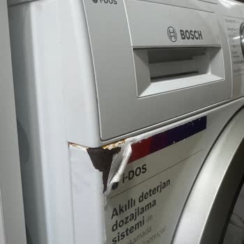 Bosch Çamaşır Makinesinde Paslanma Ve Temizleme Sorunları Garanti Kapsamı Dışında