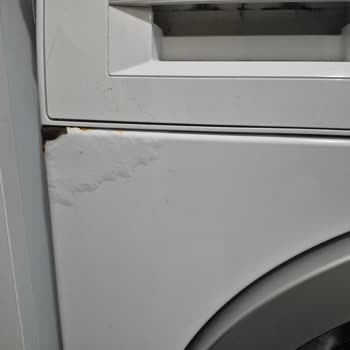 Bosch Çamaşır Makinesinde Aşırı Paslanma Ve Garanti Dışı Ücret Talebi