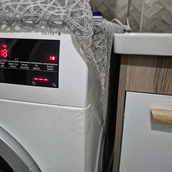Bosch Çamaşır Makinesinde Aşırı Paslanma Ve Garanti Dışı Ücret Talebi