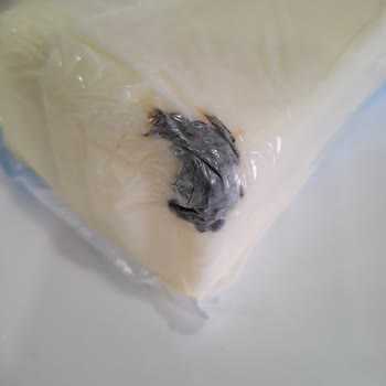 Açılmamış Kaşar Peynirinde Küf Oluşması Ve Geri Dönüş Almama