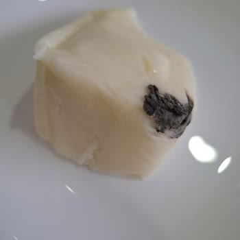 Açılmamış Kaşar Peynirinde Küf Oluşması Ve Geri Dönüş Almama