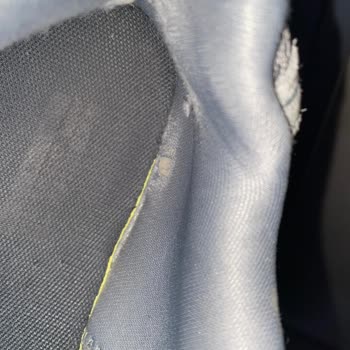 Skechers Ayakkabısının Kısa Sürede İç Yırtılması Ve Değişim İsteği