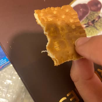 Eti Bisküvilerinde Plastik Yabancı Madde: Çocuk Güvenliği Tehlikede