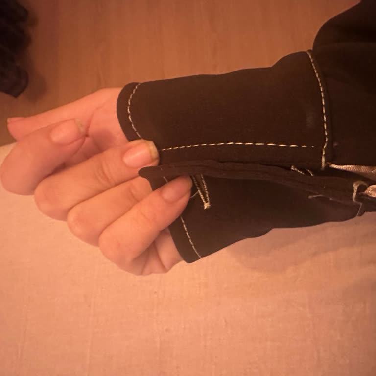 Düğmesiz Ve Kalitesiz Takım İçin Şikayet Ve İade Talebi