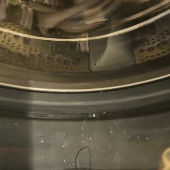 İçinde Islak Olan Çamaşır Makinesi Teslim Alındı, İade Talebi Reddedildi