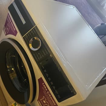 İçinde Islak Olan Çamaşır Makinesi Teslim Alındı, İade Talebi Reddedildi