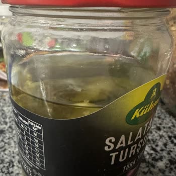 Kühne Salatalık Turşusunda Küf Görüldü: Değişim Veya İade Talebi