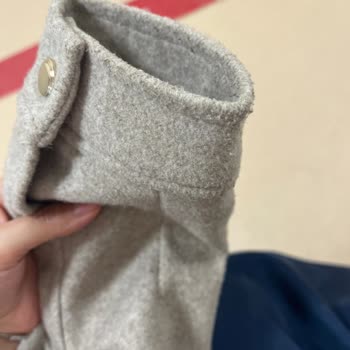 Kısa Sürede Kol Kısımlarında Yoğun Tüylenen Zara Ceketi İçin Değişim Talebi