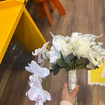 Yanlış Gelin Çiçeği Ve İletişimsizlik Nedeniyle İade Talebi