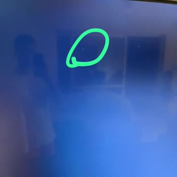 TV'de Çizik Ve Piksel Sorunu Yetkili Tarafından Kullanıcı Hatası Dedi