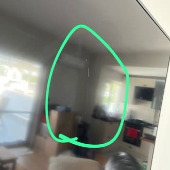 TV'de Çizik Ve Piksel Sorunu Yetkili Tarafından Kullanıcı Hatası Dedi