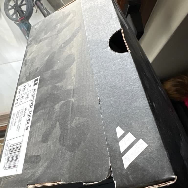 Prime Üyeliğinde 10 Gün Süren Teslimat Gecikmesi Ve Kirli Kutu