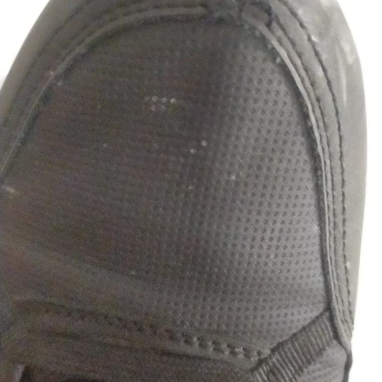 FLO’dan Dikiş Sorunu Yaşadığım Ayakkabım İçin Değişim Talebim