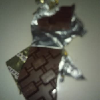 Beyazımsı Ve Lekeli Çikolata Renk Kusuru Ve Değişim Talebi