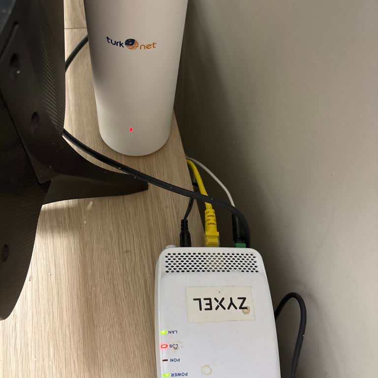 Sık Kesintili İnternet Ve Erişilemez Müşteri Hizmetleri