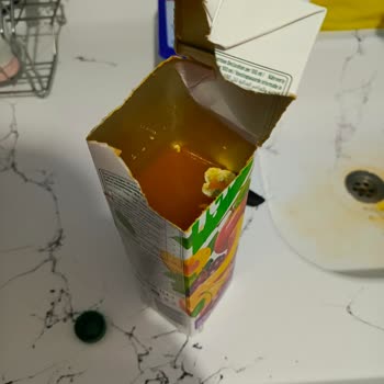 Son Kullanma Tarihi Geçmemiş Meyve Suyu Bozuldu, İade Ve Açıklama Talebi