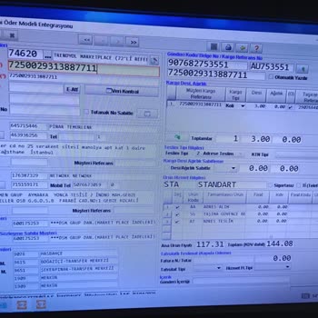 Trendyol Kargo Desi Kaydını İhmal Edip 2 Eteğin İadesini Reddetti