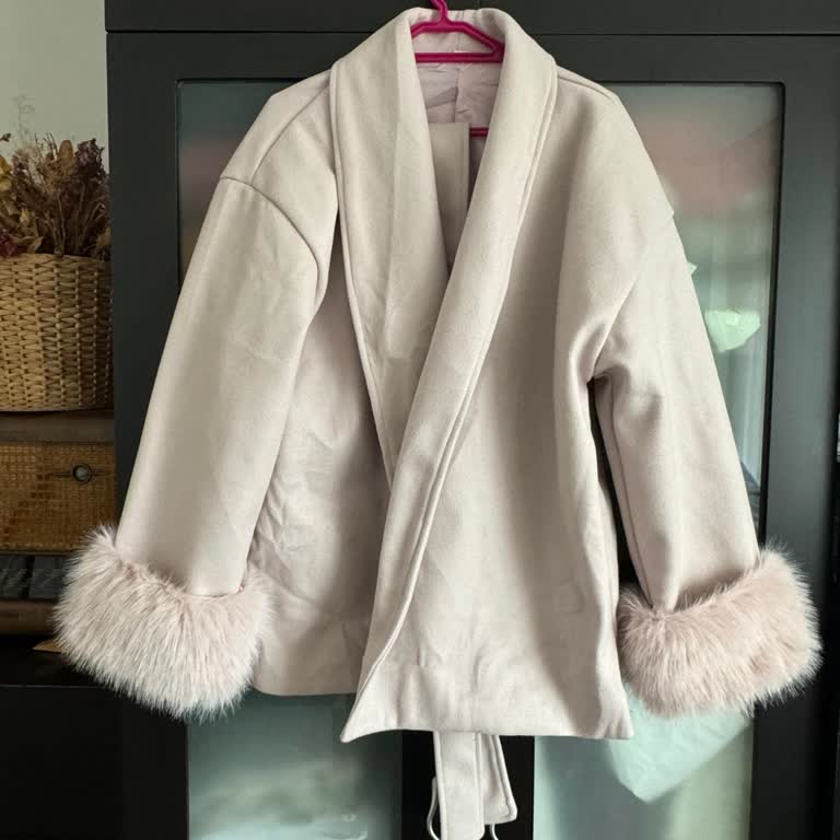 Aurea Turkey'den Yanlış Renk Ve Kalitesiz Ceket, Ücret İadesi İstiyorum