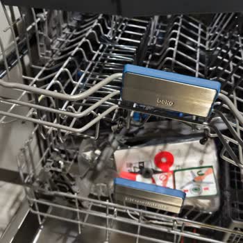 Kırık Bulaşık Makinesi Değişimi Gecikiyor