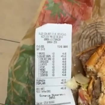 Burger King Özkanlar Küflü Ekmek Satıyor!
