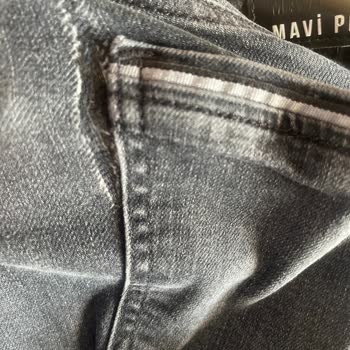 Mavi Pantolonlarda Dikiş Ve Yırtılma Sorunu