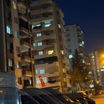 Toroslar Elektrik Dağıtım Bilsem Önündeki Üç Sokak Lambası Çalışmıyor, Akşam Güvenliği Tehlikede