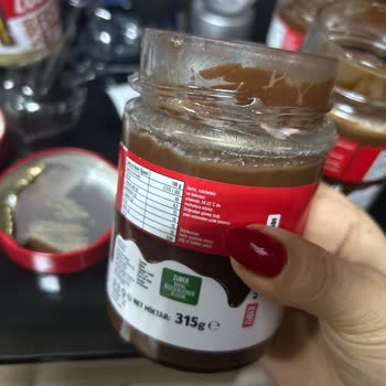 Züber Ürünlerinde Son Kullanma Tarihi Olmaması Ve Paslanmış Kapaklar Nedeniyle Sağlık Endişesi