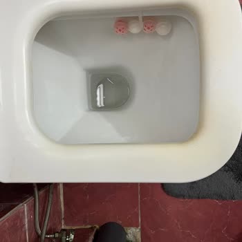 Kısa Sürede Sararan Kale Klozetimiz Ayıplı Ürün