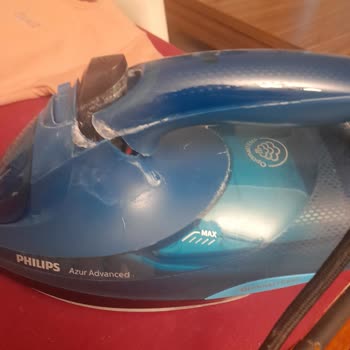 Philips Ütümde El Tutma Yeri Çatladı, Garanti Yok Ve Yardım Bekliyorum