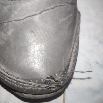 Kinetix Ayakkabısında Erken Yırtılma Ve Fiziksel İncelemenin Eksikliği