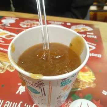 Popeyes Şubesinde Yanlış Sos Ve Hijyen Şikayeti