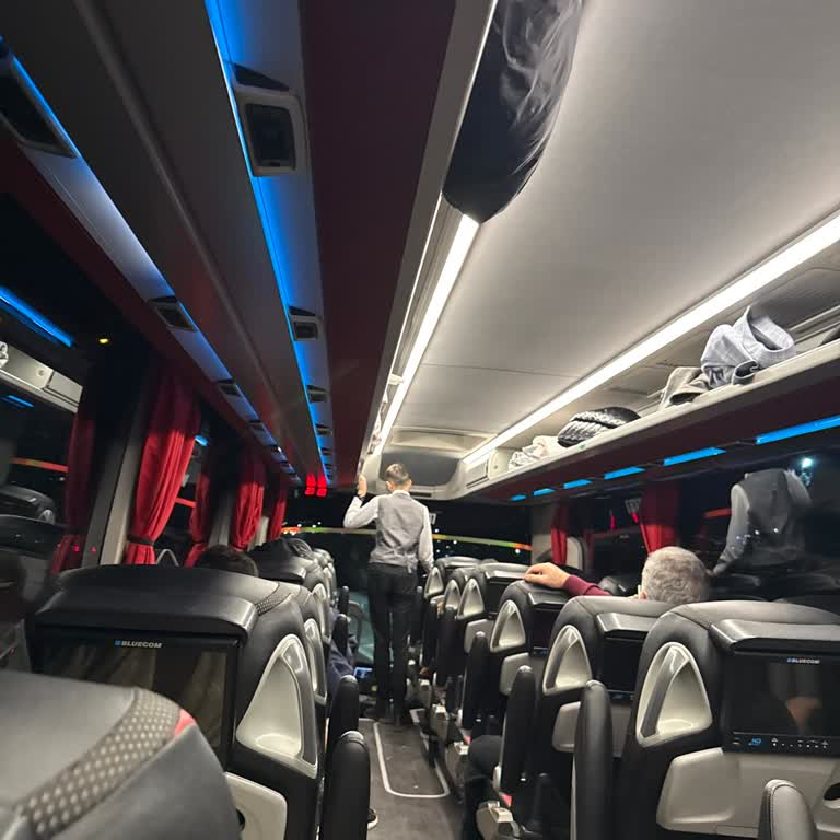 Kaba Muavin Davranışı Ve Tuvalet İzni Reddi