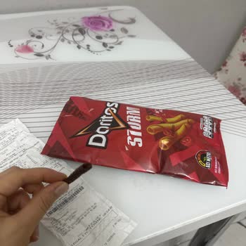 Migros Mağazasından Aldığım Doritos Storm Paketi İçinde Yanmış Cips