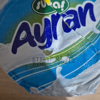 Aksaray Çiğköfteciden Aldığım Sütaş Ayranında Küf Tespiti