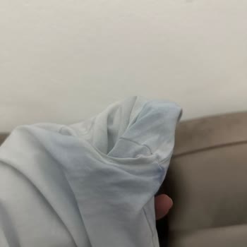 Sweat Üzerindeki Renk Sızması Tişörtü Boyadı Ve Ürün Kalitesini Sorgulattı