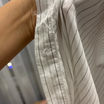 Mavi Premium Gömlekte Kalite Sorunu Ve Çözüm Sağlanmaması