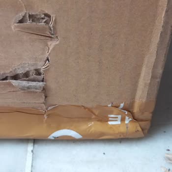 Hasarlı Kutu Nedeniyle Teslim Alınmayan Siparişin Hızlı İadesi