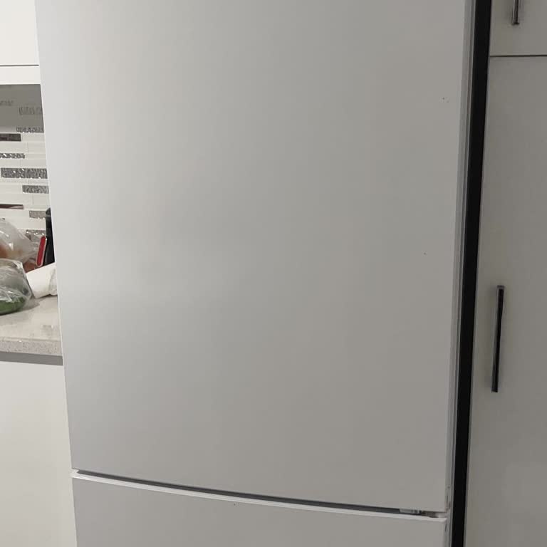 Bosch Buzdolabının Arızası Ve Değişim Talebi