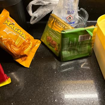 Kolonya Sızmasıyla Kontamine Gıdalar Ve Olgun Olmayan Muzlar Nedeniyle Paketleme Hatası