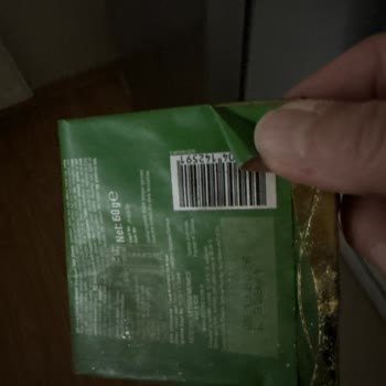 Kolonya Sızmasıyla Kontamine Gıdalar Ve Olgun Olmayan Muzlar Nedeniyle Paketleme Hatası