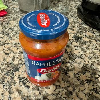 Migros’ta Barilla Sos Kavanozunda Açılır Açılmaz Küf Görüldü