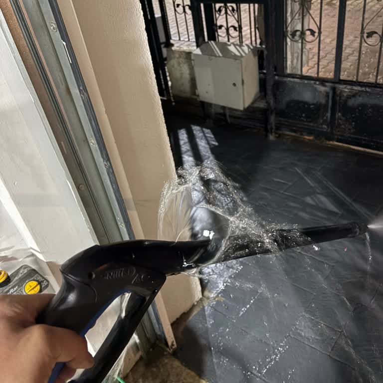 Nilfisk Basınçlı Yıkama Makinesinde Tabancadan Su Sızdırması Ve Ücretsiz Parça Değişimi Talebi