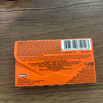 Nazar Sakızının Çiğnedikçe Sıvılaşması Ve Paketindeki Siyah Karaltılar