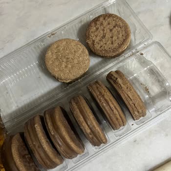 Ülker Halley Üründe Erimiş Ve Küflü Görünüm, Son Kullanma Tarihi Yok