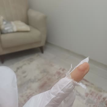 Dermokil El Maskesi Parmağı Yırtıktı!