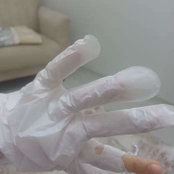 Dermokil El Maskesi Parmağı Yırtıktı!