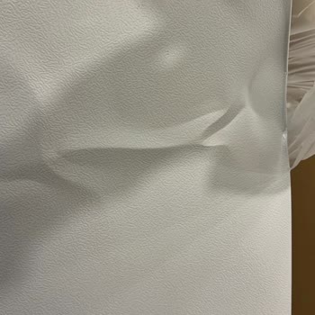 Horoz Lojistik'ten Hasarlı Buzdolabının Alınmaması Ve İade Sürecinin Gecikmesi