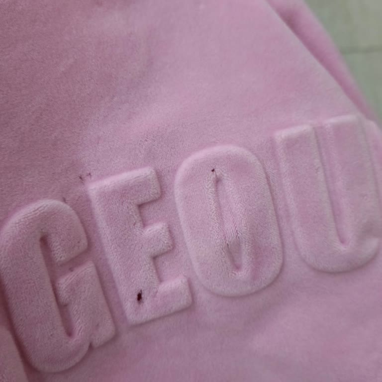 Regal Çamaşır Makinesi Yeni Giysilere Zarar Veriyor, Servis Değişim Talebini Reddetti