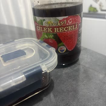 Bebek İçin Aldığım Çilek Reçelinde Böcek Hijyen Ve Sağlık Uyarısı