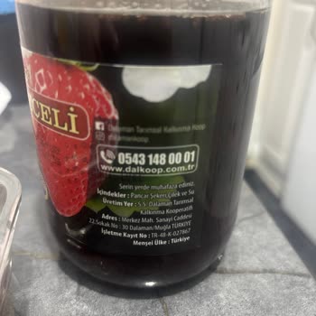 Bebek İçin Aldığım Çilek Reçelinde Böcek Hijyen Ve Sağlık Uyarısı